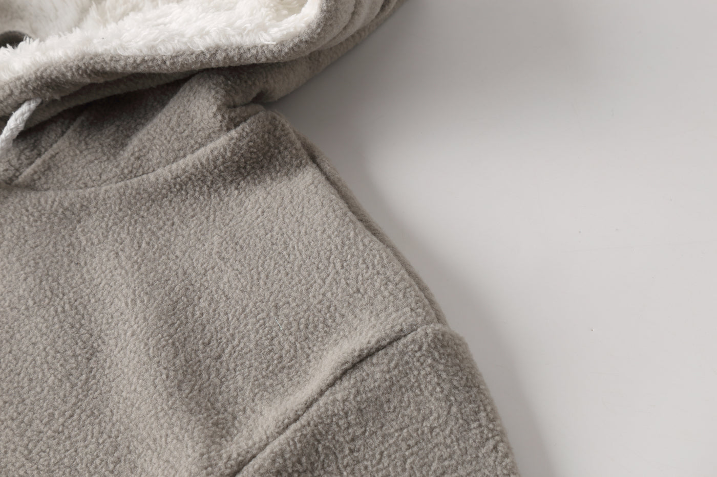 Embroidery Big Pocket Pullovers Women Sweatshirt Autumn Winter  Hoodies